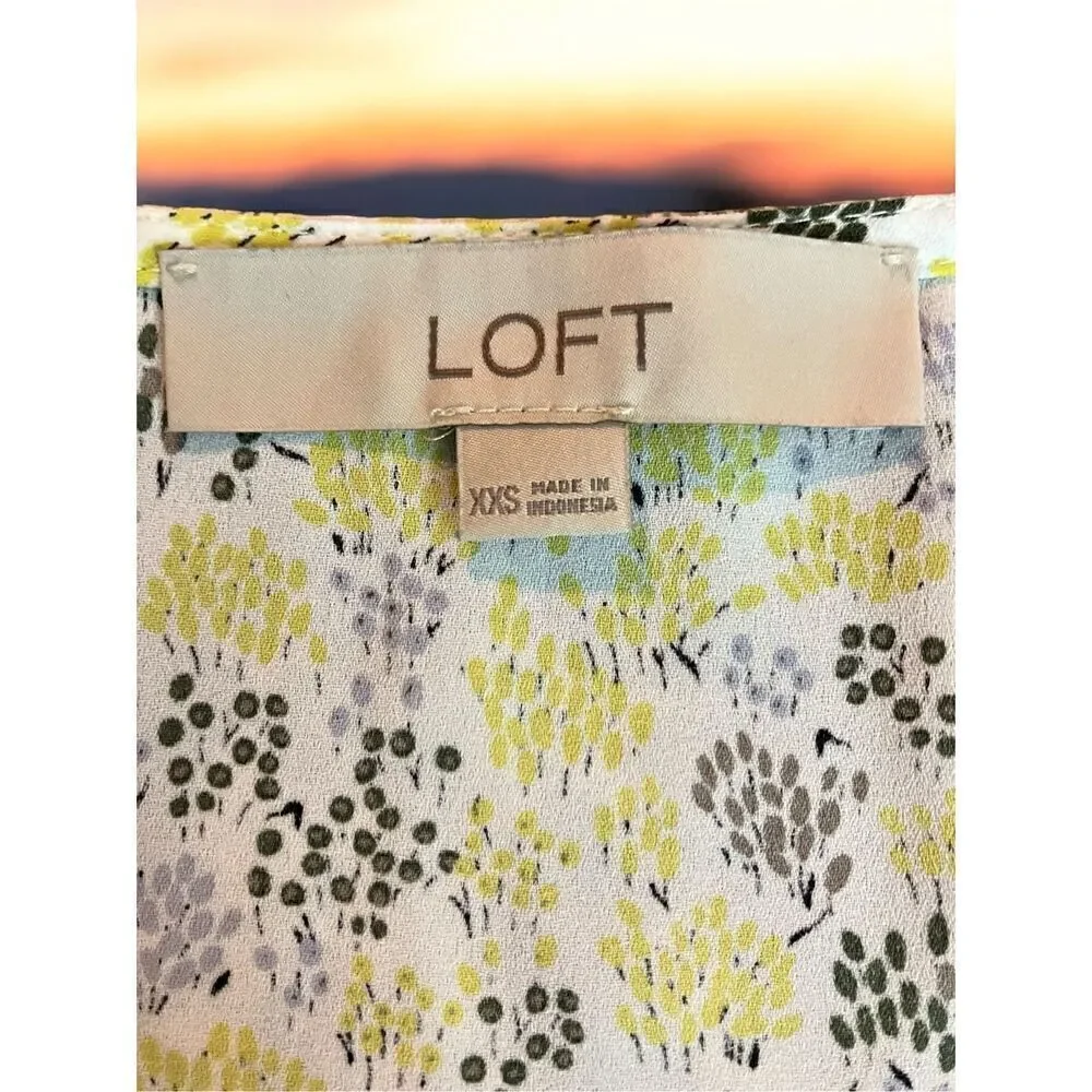 LOFT Breezy Sleeveless Blouse / SZ: SP / EUC